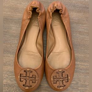 TORY BURCH Ballet flats Tan Size 6